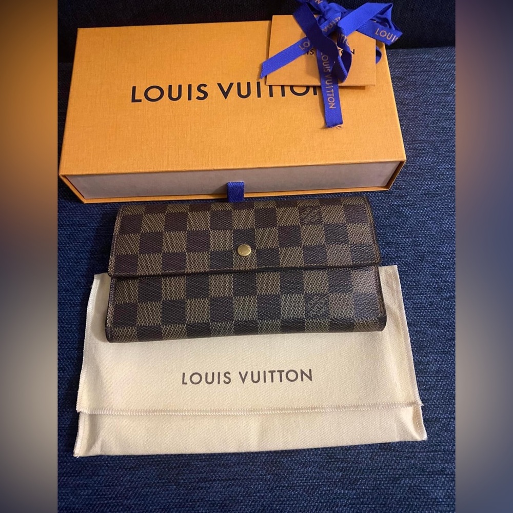 LV DAMIER LONG WALLET❤️